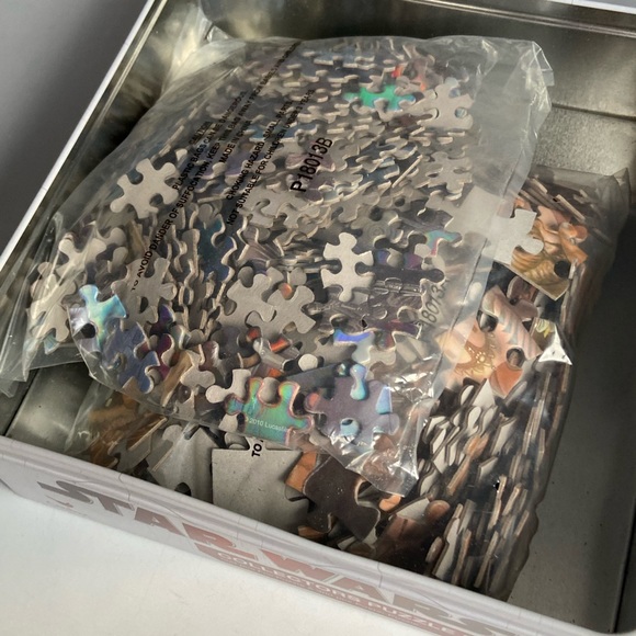 Star Wars Puzzles in Collector Tin - Picture 8 of 12